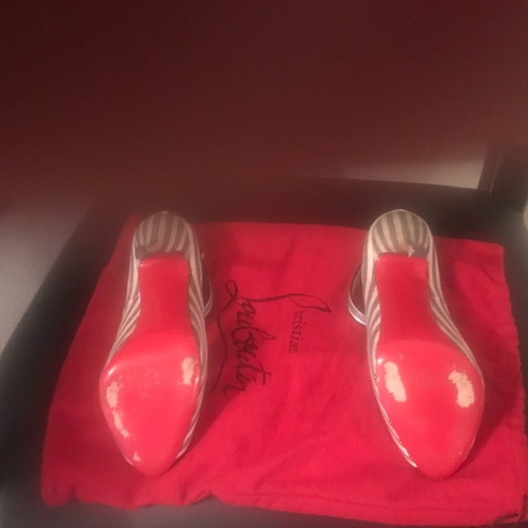 Black and white striped Christian Louboutin - Picture 5 of 6